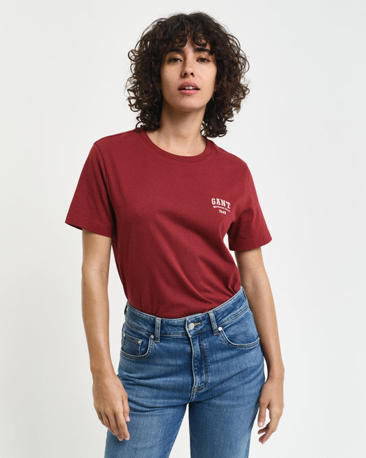 PLUMPED RED, REG SMALL GRAPHIC SS T-SHIRT, FRONT-VIEW BY GANT AU.