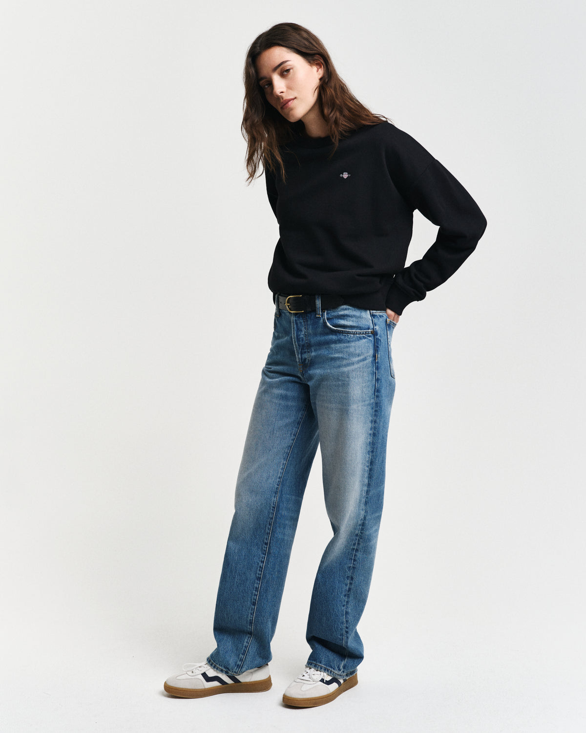 BLACK, SHIELD C-NECK SWEAT BY GANT AU.