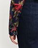 CLASSIC BLUE, REL ROSE PRINT COT SILK SHIRT, CLOSE-UP BY GANT AU.
