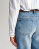 EGGSHELL, REG STRIPE ARCHIVE OXFORD BD SHIRT, CLOSE-UP BY GANT AU.