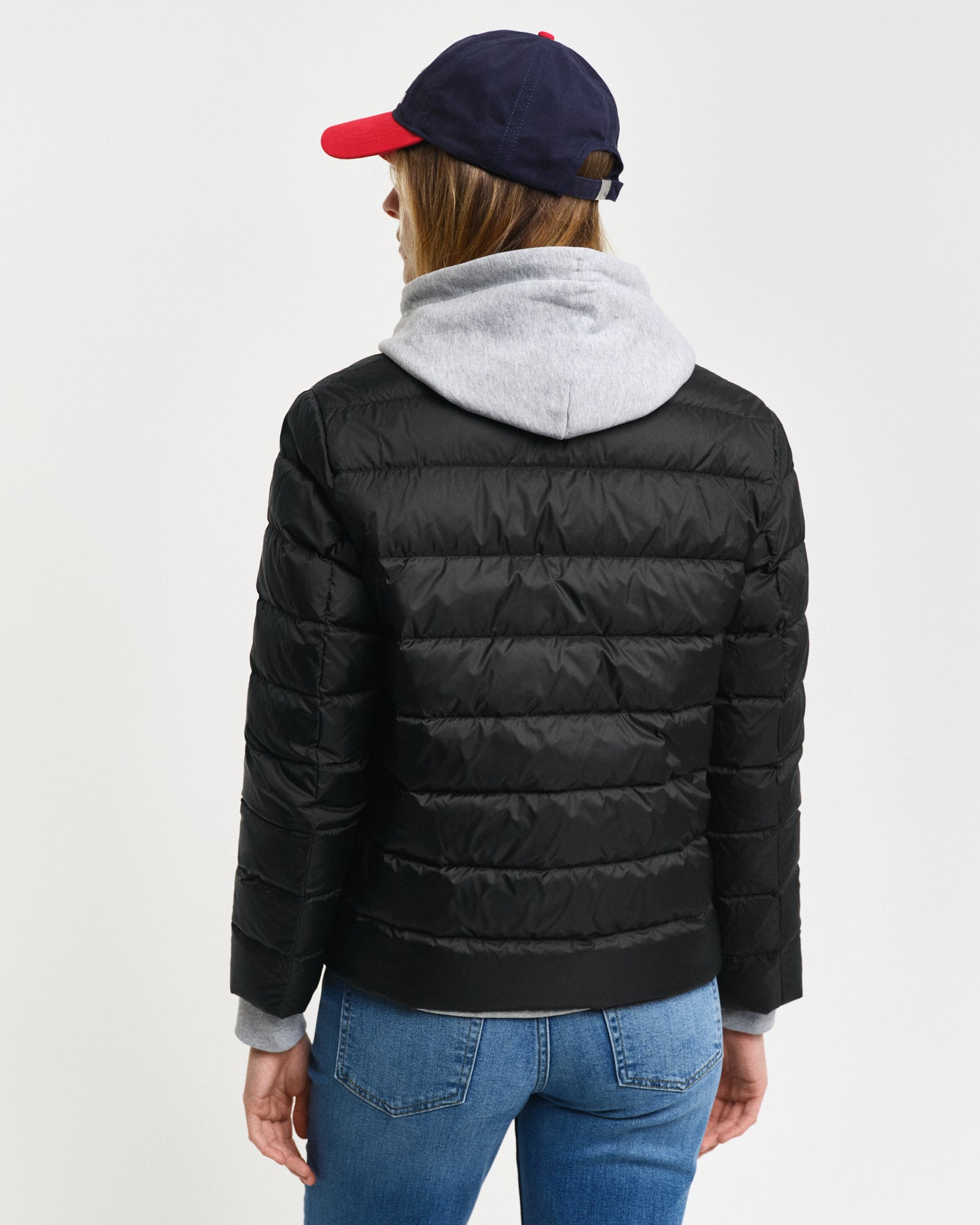 BLACK, LIGHT DOWN LOGO JACKET, BACK-VIEW BY GANT AU.