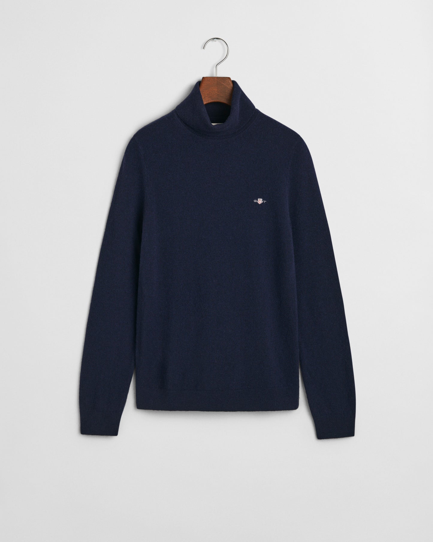EVENING BLUE, EXTRAFINE LAMBSWOOL BLEND ROLLNECK, FLAT-LAY BY GANT AU.
