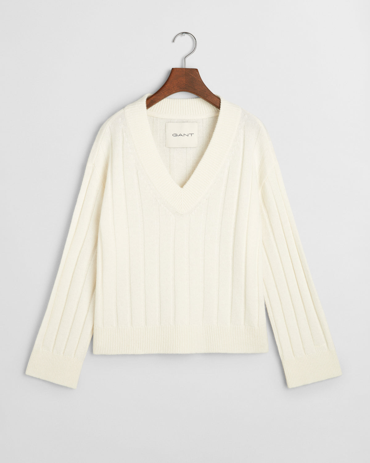 CREAM, WIDE RIBBED WOOL V-NECK, FLAT-LAY BY GANT AU.