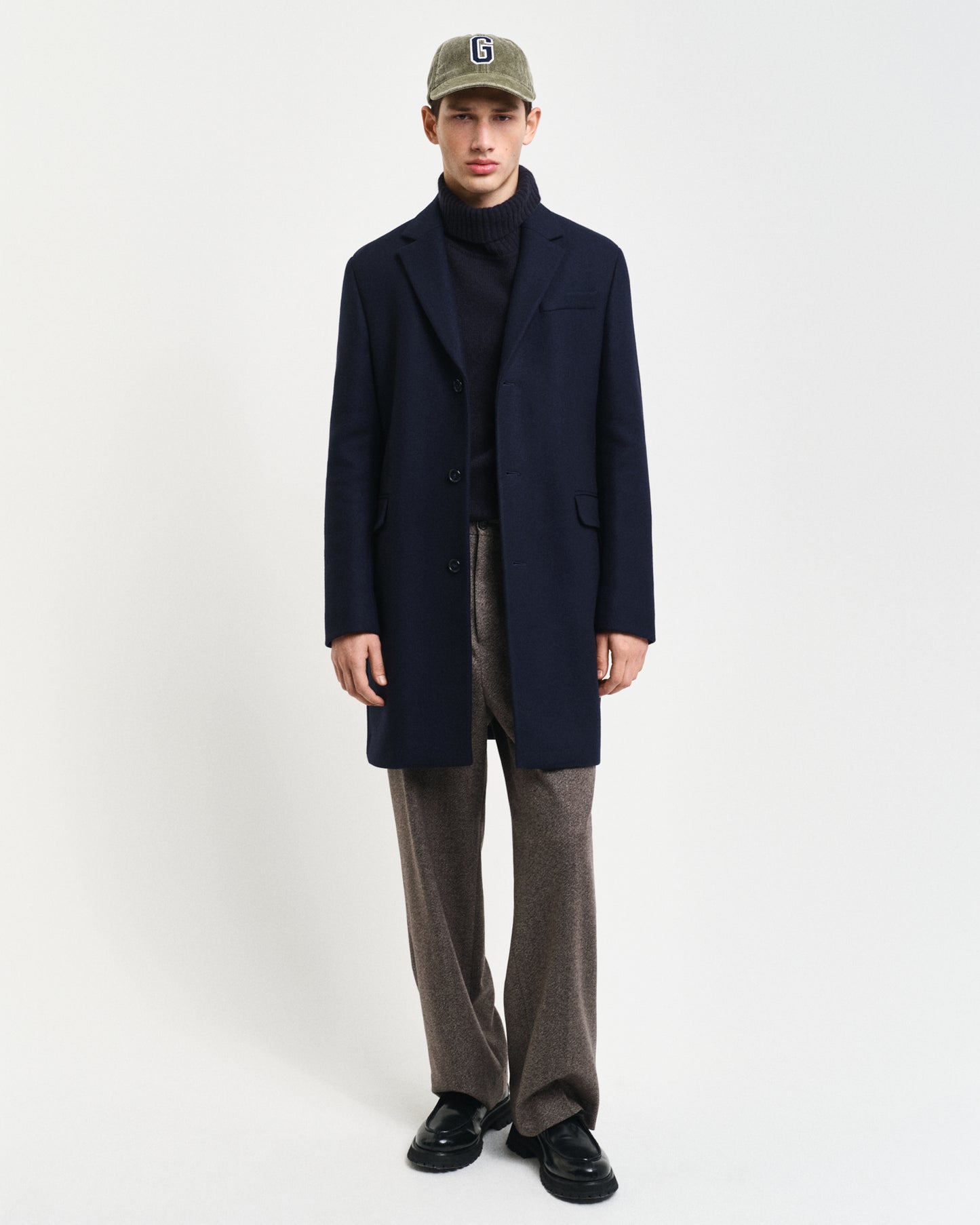 NIGHT BLUE, CLASSIC WOOL COAT, FRONT-VIEW BY GANT AU.