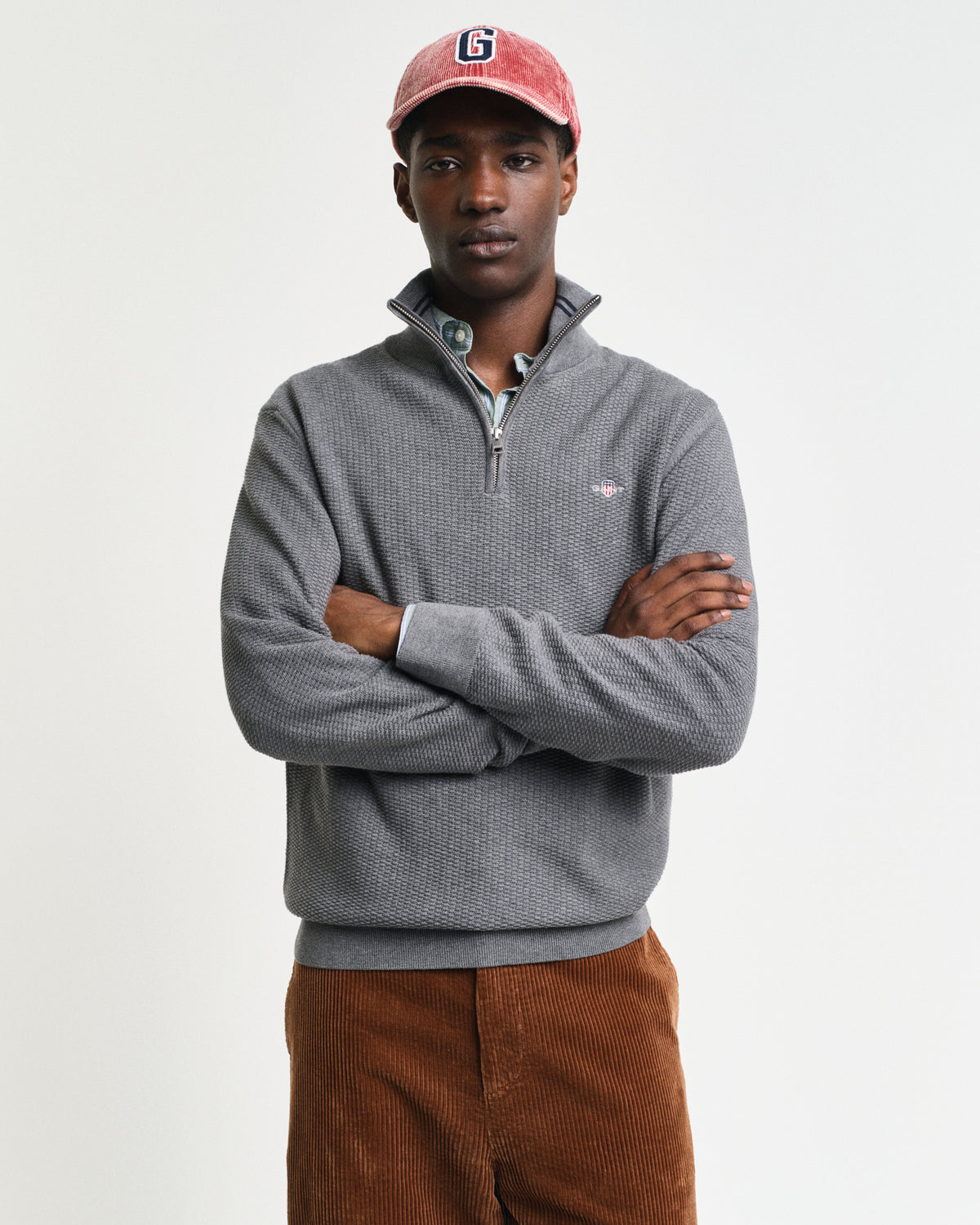 DARK GREY MELANGE, COTTON MICRO TEXTURED HALF ZIP, FRONT-VIEW BY GANT AU.