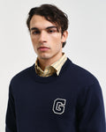 EVENING BLUE, BADGE C-NECK, CLOSE-UP BY GANT AU.