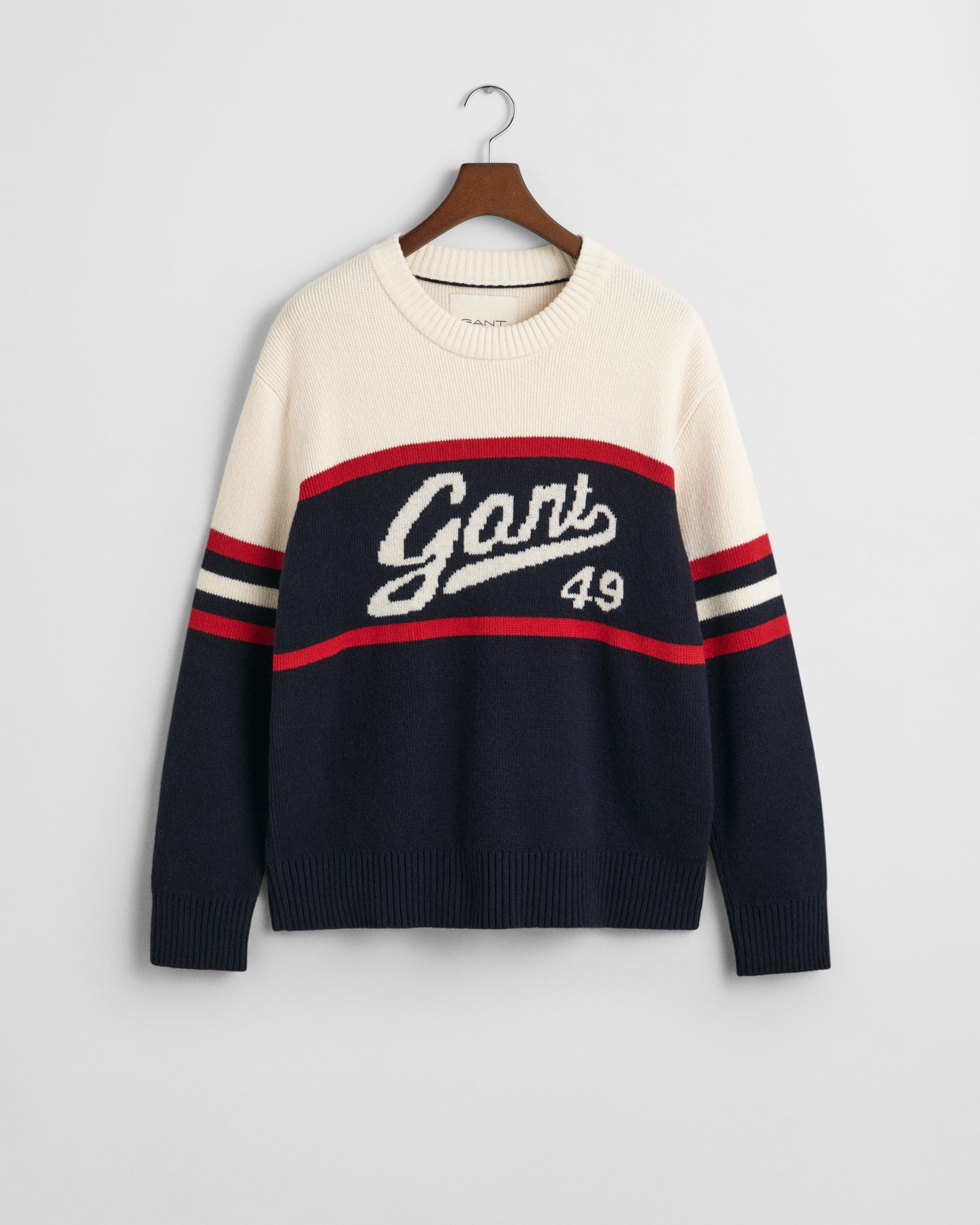 EVENING BLUE, GANT VINTAGE GRAPHIC C-NECK, FLAT-LAY BY GANT AU.