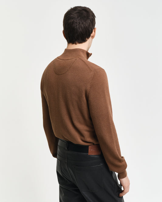HAZELNUT MELANGE, COTTON PIQUE HALF ZIP, BACK-VIEW BY GANT AU.
