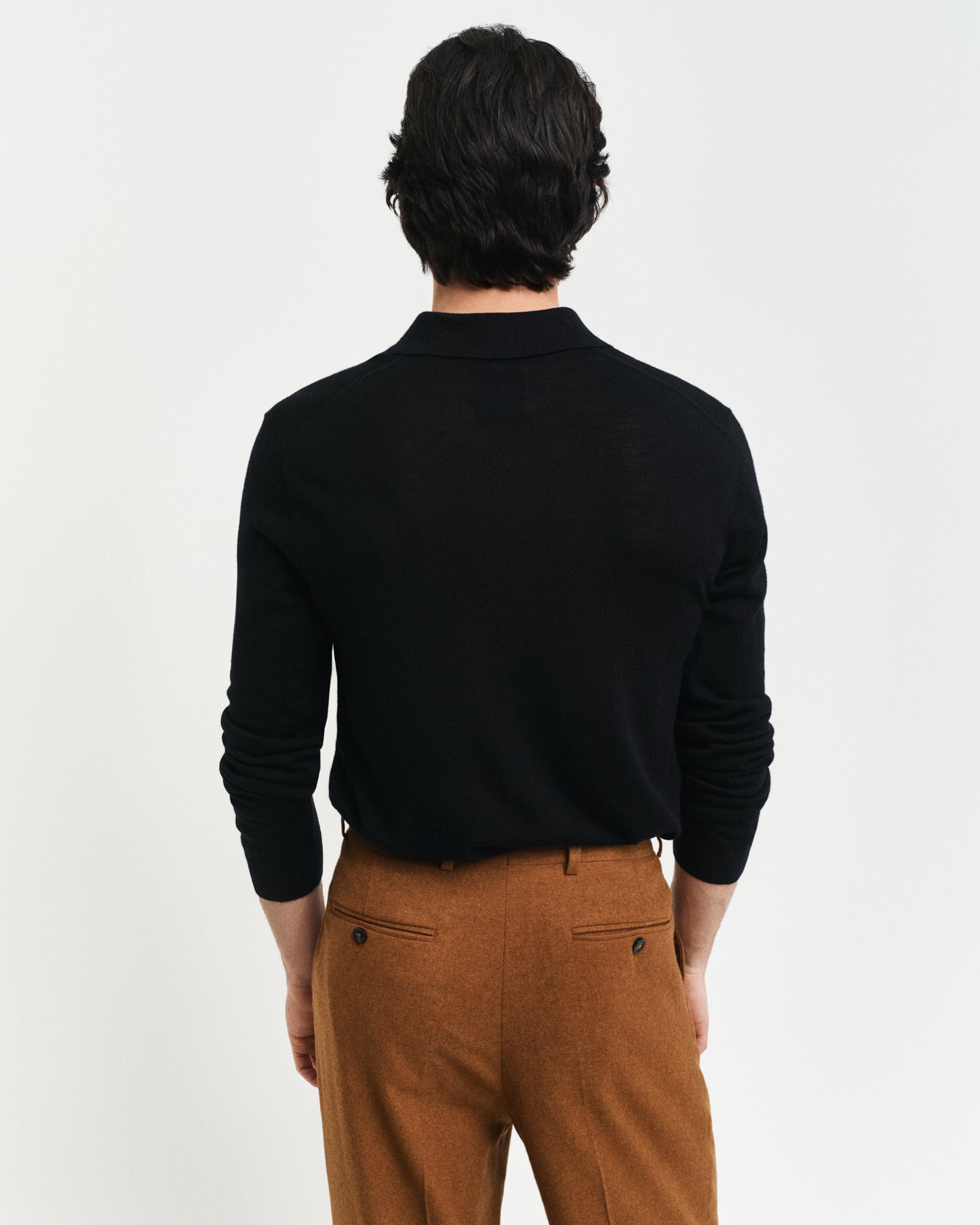 BLACK, EXTRAFINE MERINO WOOL POLO, BACK-VIEW BY GANT AU.