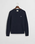 EVENING BLUE, LAMBSWOOL CABLE C-NECK, FLAT-LAY BY GANT AU.