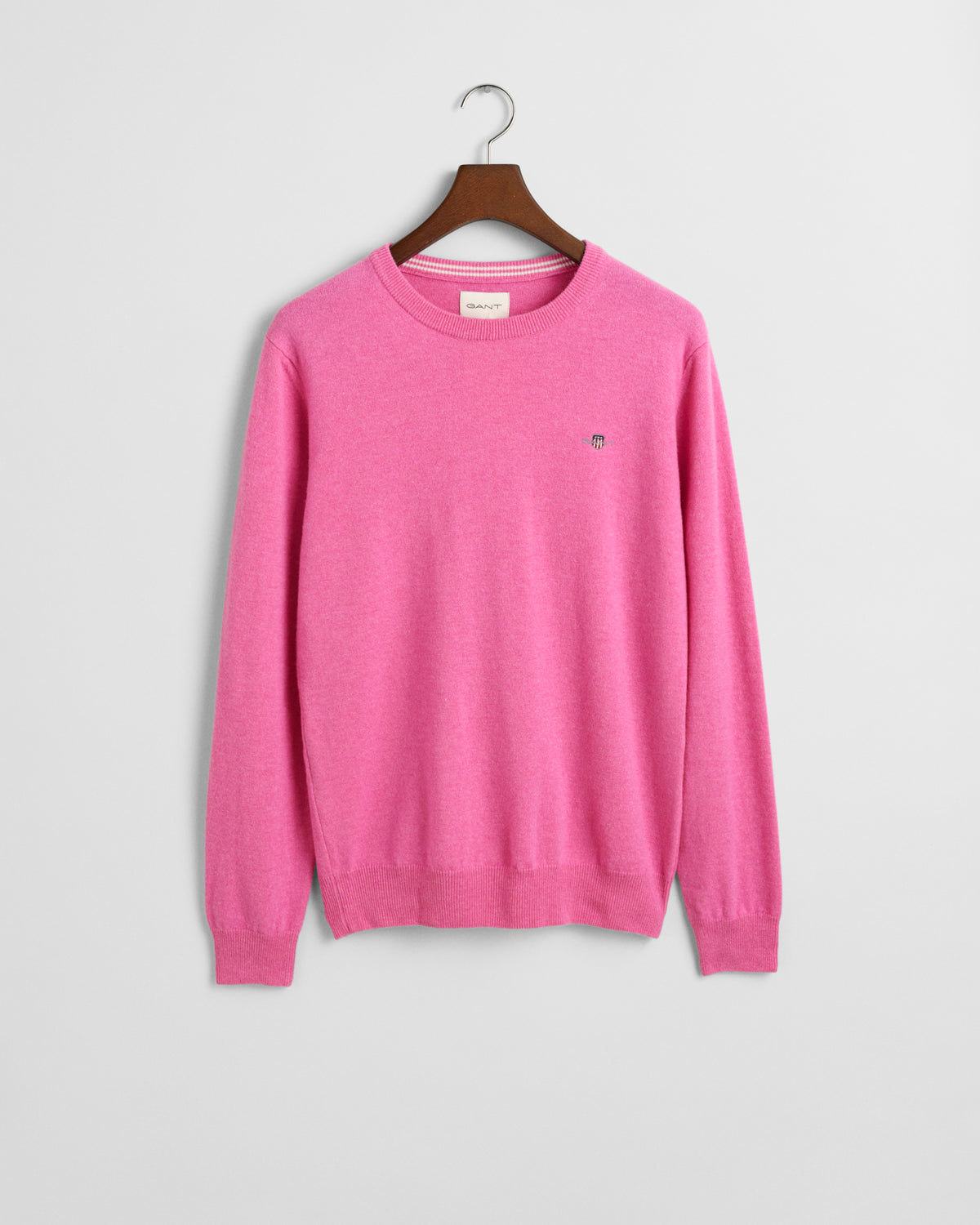 CANDY PINK, SUPERFINE LAMBSWOOL C-NECK BY GANT AU.