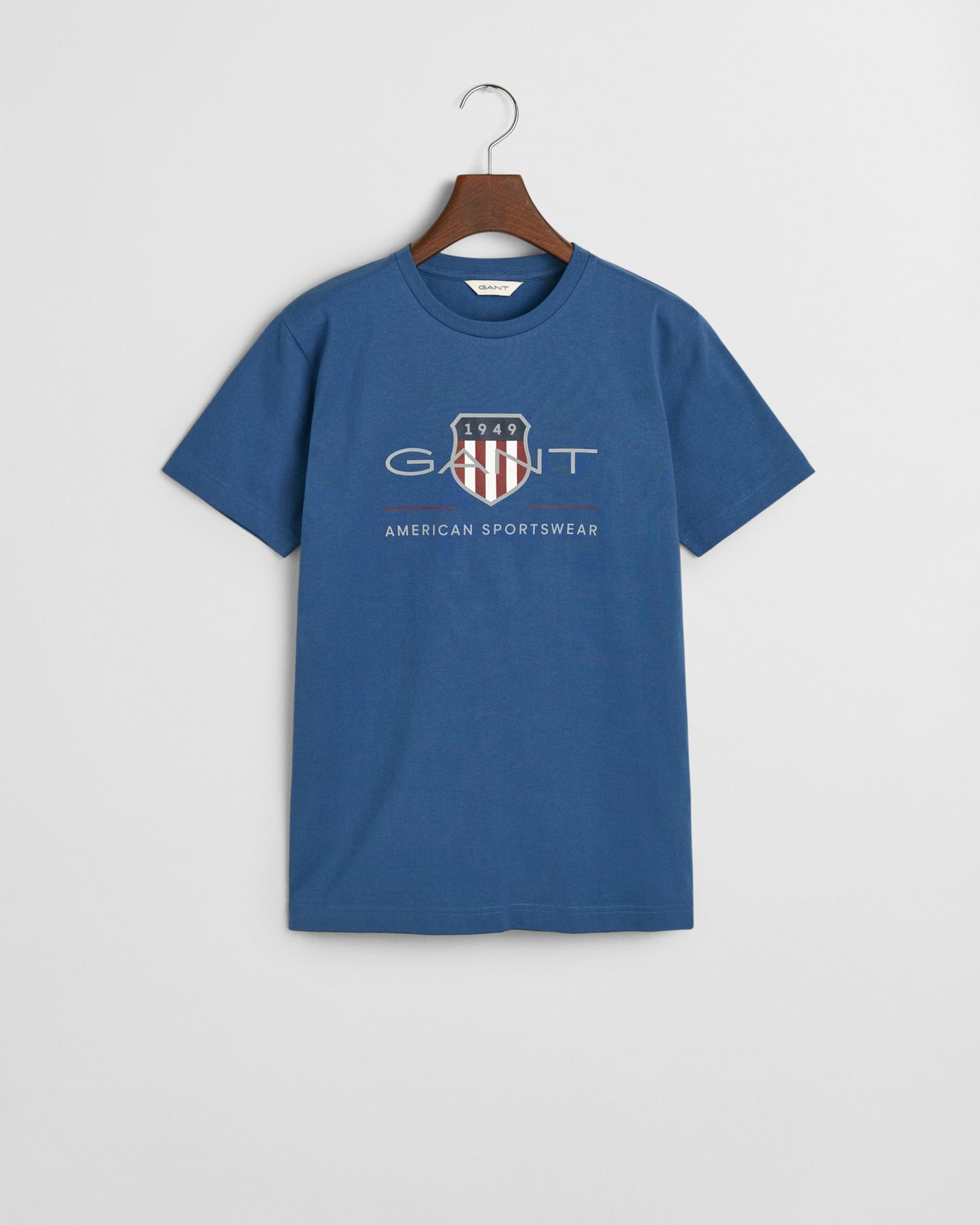 VINTAGE BLUE, ARCHIVE SHIELD SS T-SHIRT BY GANT AU.
