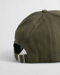 JUNIPER GREEN, UNISEX. HIGH COTTON TWILL CAP, CLOSE-UP BY GANT AU.