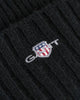 BLACK, UNISEX. SHIELD WOOL BEANIE, CLOSE-UP BY GANT AU.