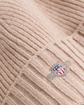DRY SAND, UNISEX. SHIELD WOOL BEANIE, CLOSE-UP BY GANT AU.