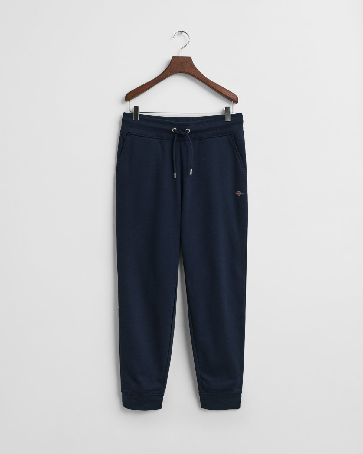 MARINE, SHIELD LOGO SWEAT PANTS BY GANT AU.