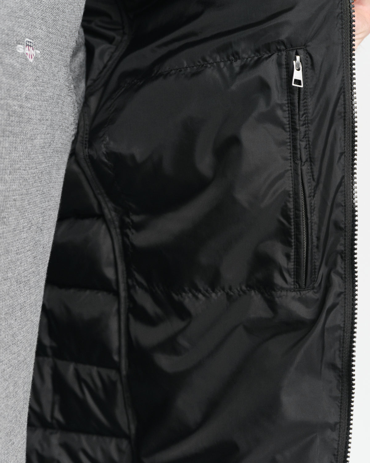 BLACK, LIGHT DOWN JACKET, CLOSE-UP BY GANT AU.