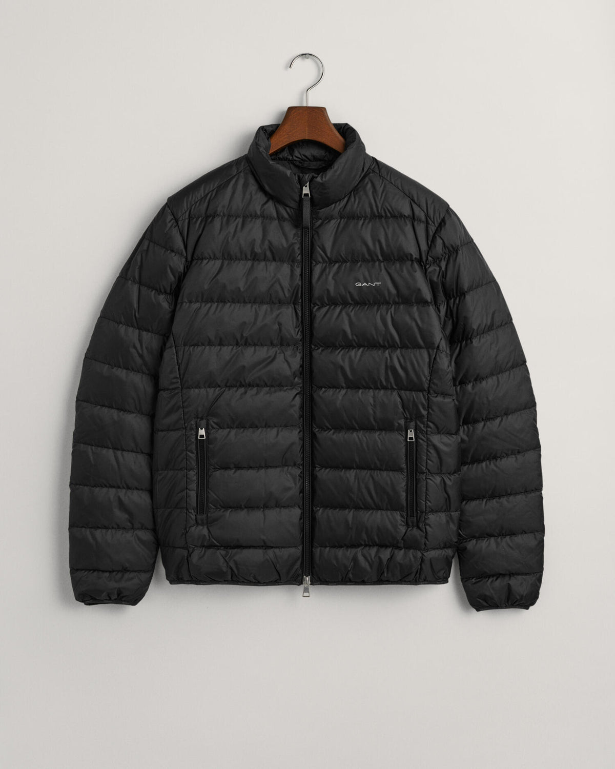 BLACK, LIGHT DOWN JACKET, FLAT-LAY BY GANT AU.