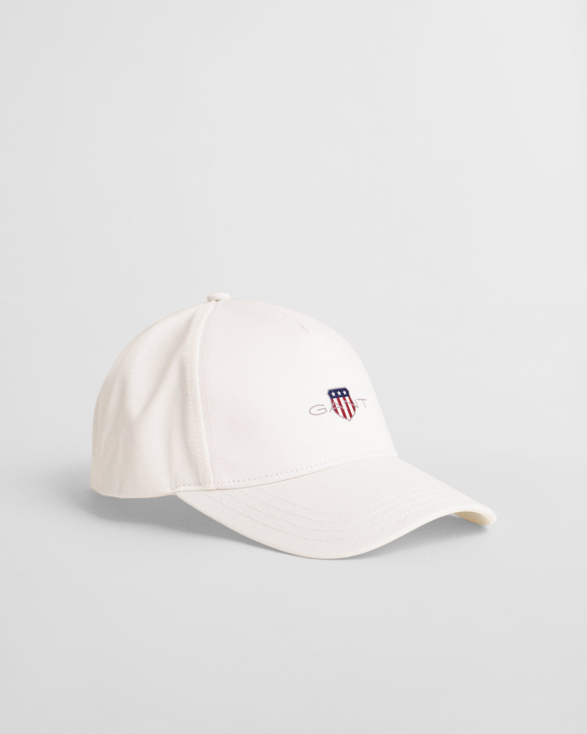 EGGSHELL, UNISEX. TWILL CAP BY GANT AU.