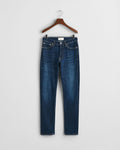 DARK BLUE WORN IN, EXTRA SLIM ACTIVE RECOVER JEANS, FRONT-VIEW BY GANT AU.