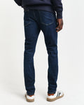 DARK BLUE WORN IN, EXTRA SLIM ACTIVE RECOVER JEANS, BACK-VIEW BY GANT AU.