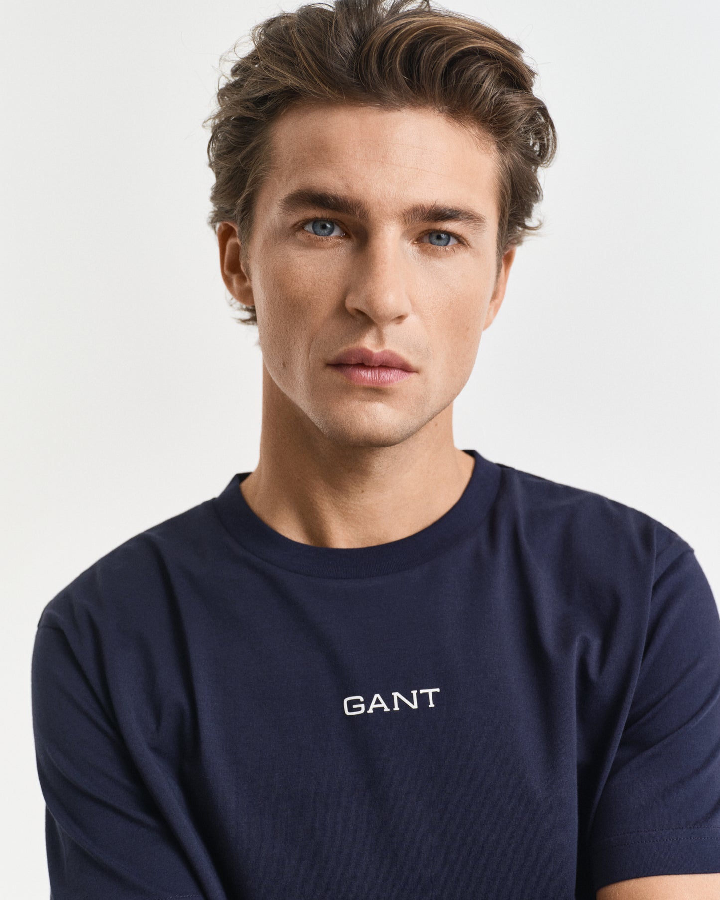 EVENING BLUE, GRAPHIC SS T-SHIRT, CLOSE-UP BY GANT AU.
