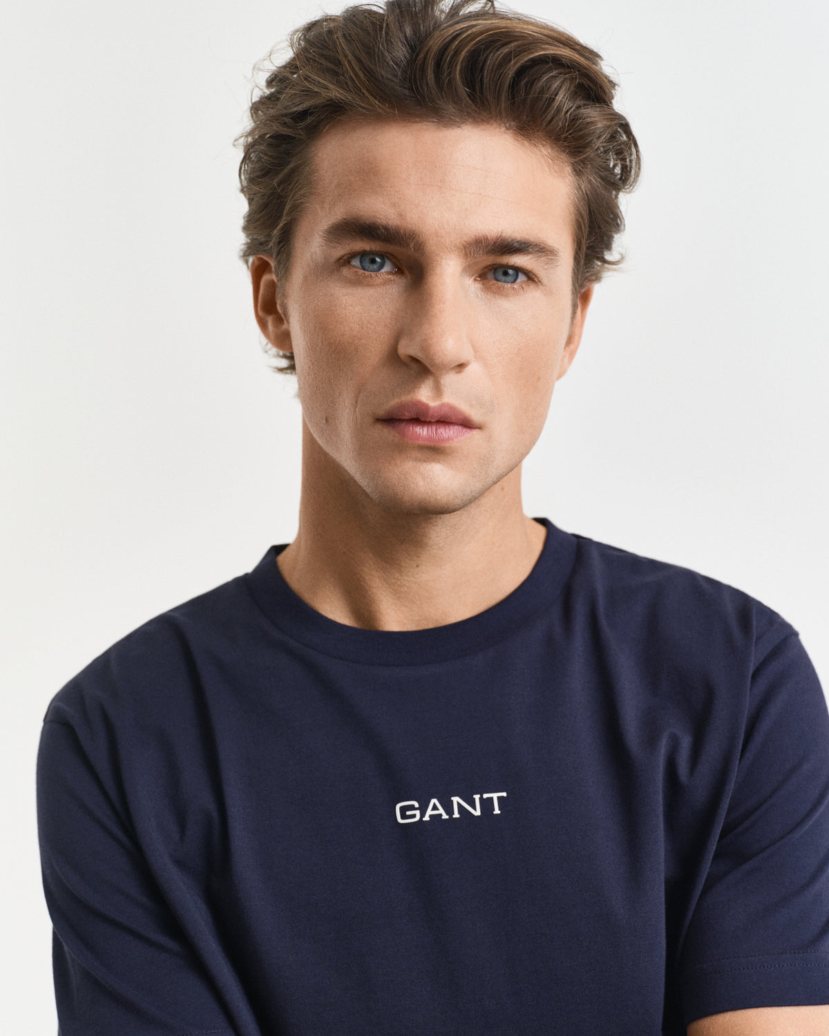 EVENING BLUE, GRAPHIC SS T-SHIRT, CLOSE-UP BY GANT AU.
