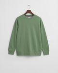 KALAMATA GREEN, REG SHIELD C-NECK SWEAT, FLAT-LAY BY GANT AU.