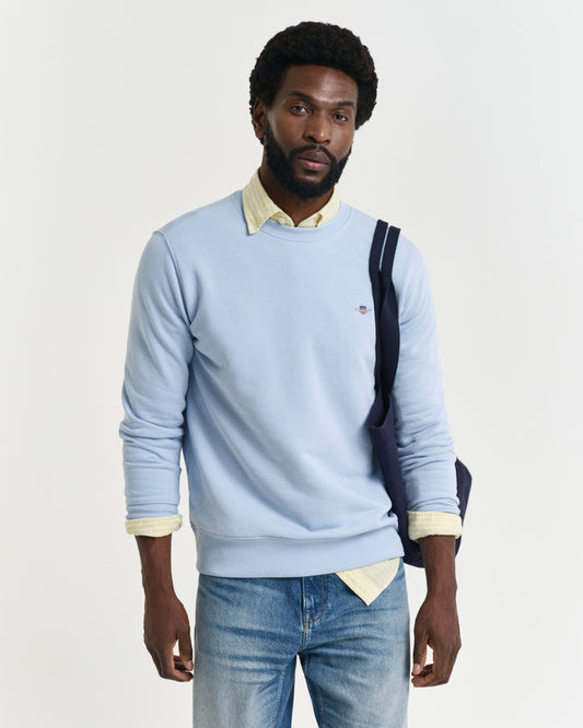 FRESH BLUE, REG SHIELD C-NECK SWEAT, FRONT-VIEW BY GANT AU.