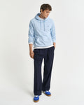 FRESH BLUE, REG SHIELD HOODIE BY GANT AU.