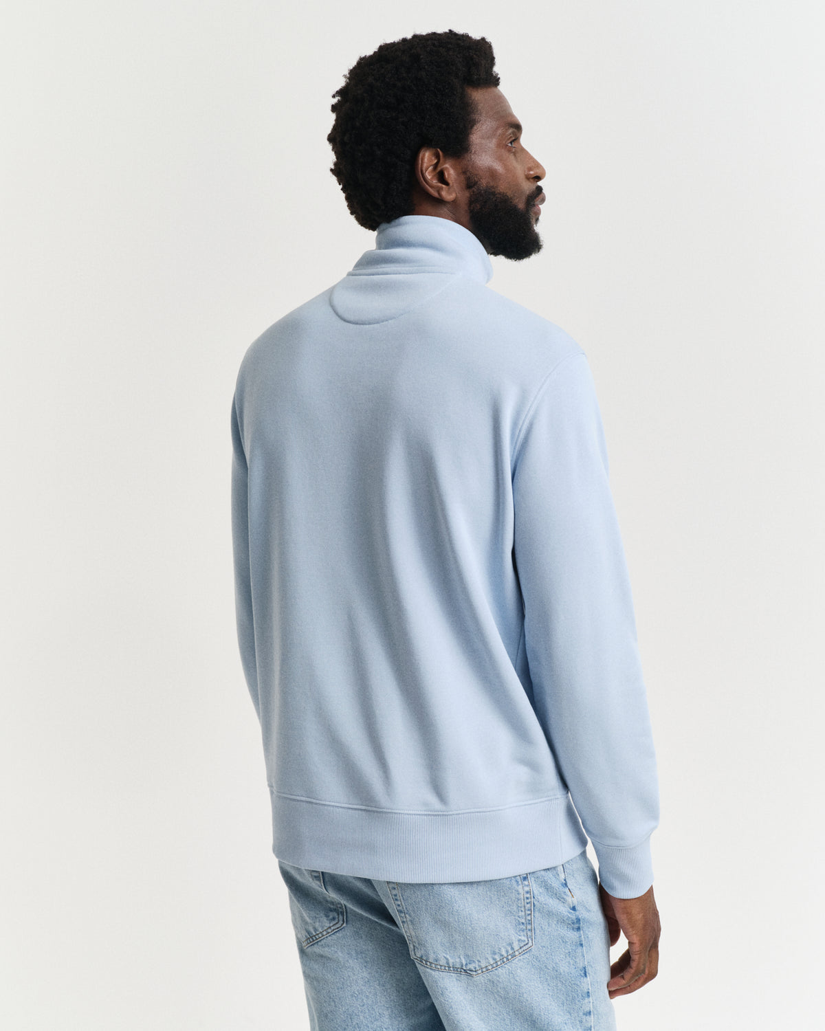 FRESH BLUE, REG SHIELD HALF ZIP SWEAT, BACK-VIEW BY GANT AU.
