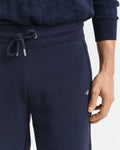 EVENING BLUE, REG SHIELD SWEAT SHORTS, CLOSE-UP BY GANT AU.
