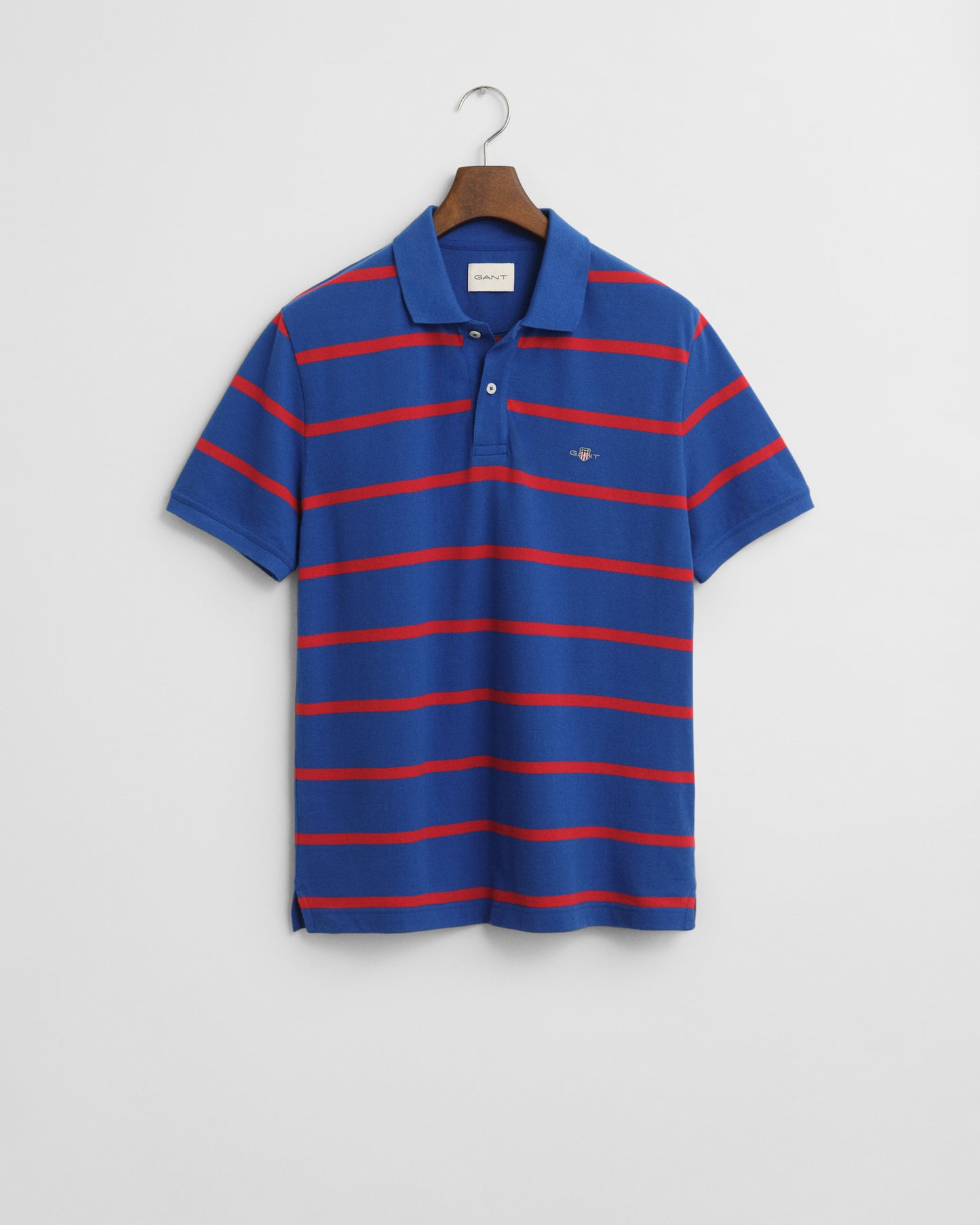 LAPIS BLUE, STRIPED POLO, FLAT-LAY BY GANT AU.
