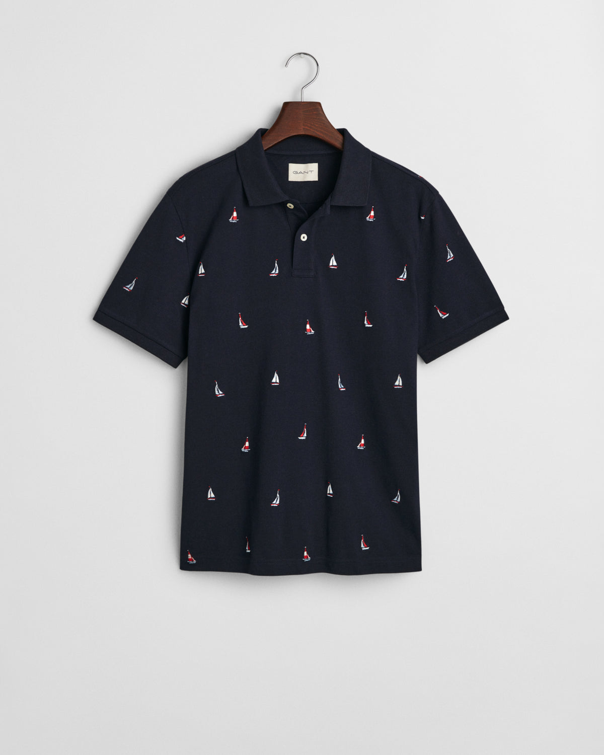 EVENING BLUE, EMBROIDERED GRAPHIC POLO, FLAT-LAY BY GANT AU.