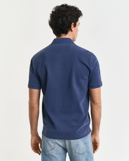 PERSIAN BLUE, SUNFADED SS POLO, BACK-VIEW BY GANT AU.