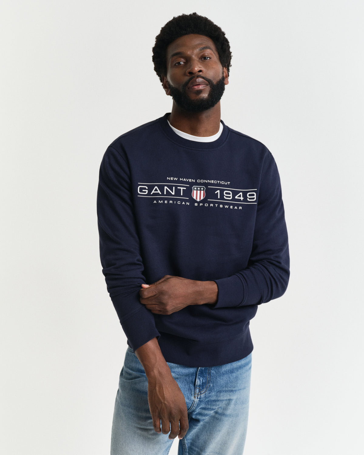 EVENING BLUE, GRAPHIC C-NECK SWEAT, FRONT-VIEW BY GANT AU.