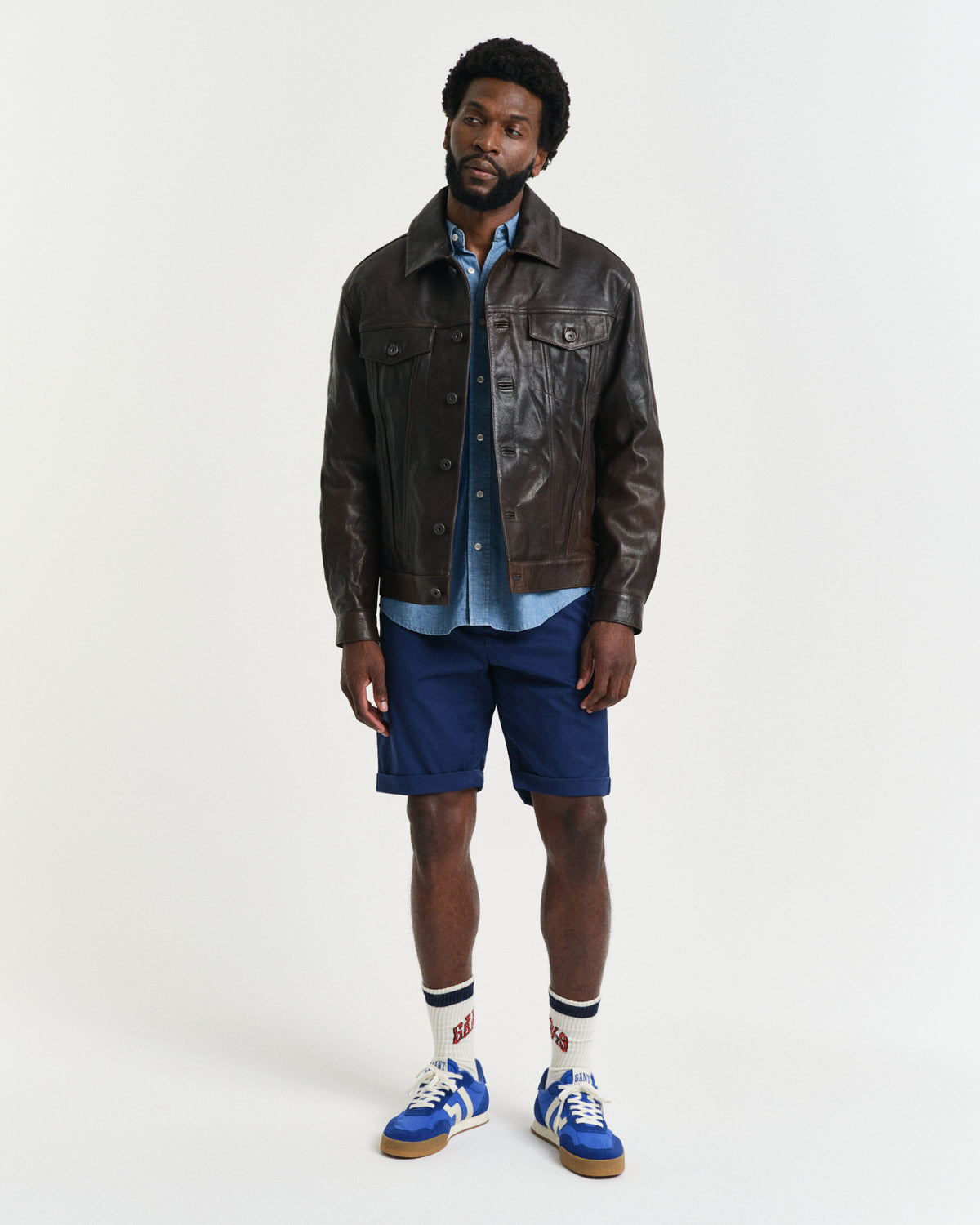 PERSIAN BLUE, REG SUNFADED CHINO SHORTS BY GANT AU.