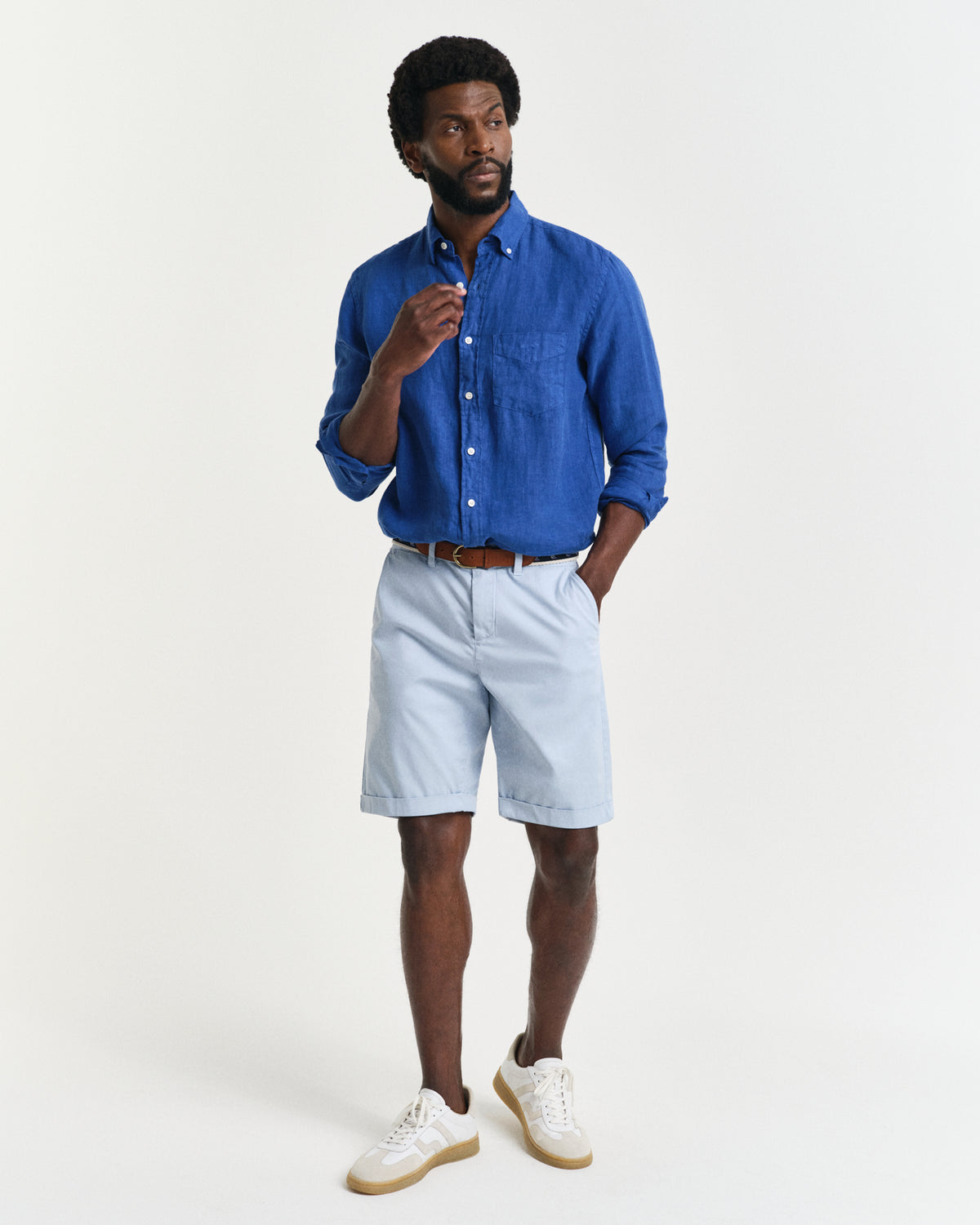 FRESH BLUE, REG SUNFADED CHINO SHORTS BY GANT AU.