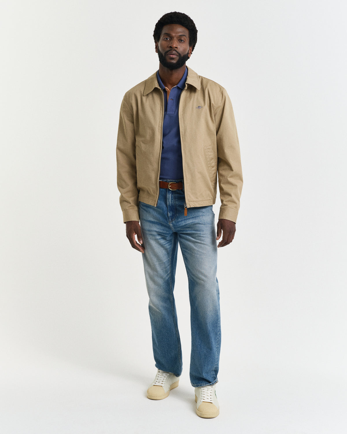 DUSTY NAVY, REG CONTRAST PIQUE SS POLO BY GANT AU.