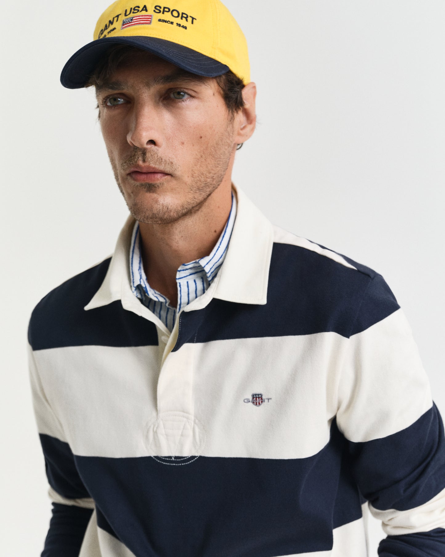 MODEL WEARING BARSTRIPE RUGGER