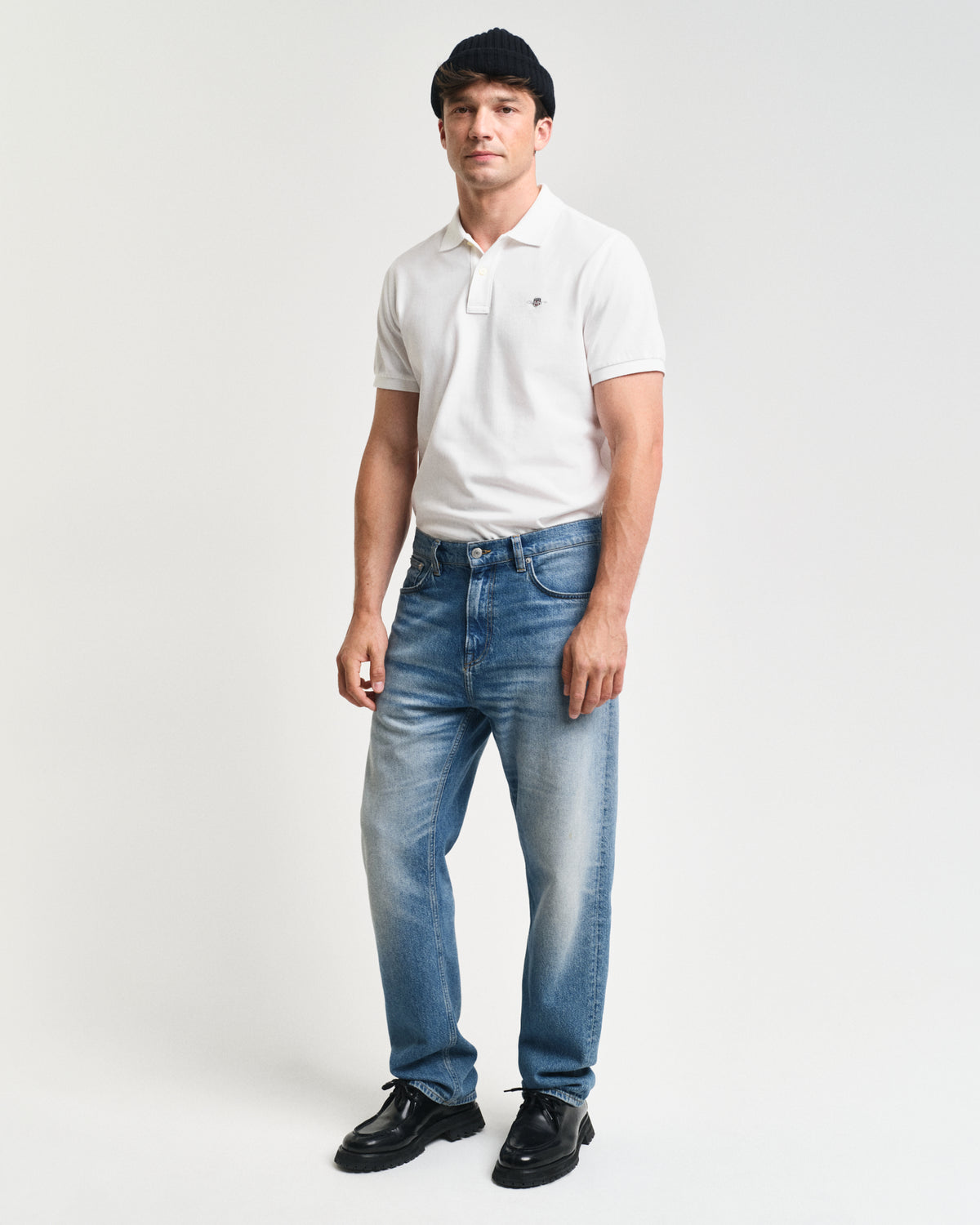 WHITE, REG SHIELD SS PIQUE POLO BY GANT AU.
