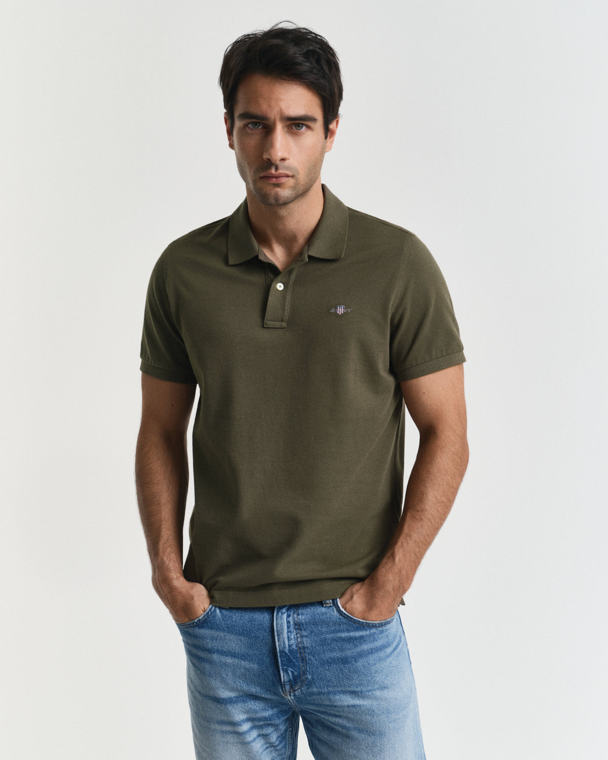 JUNIPER GREEN, REG SHIELD SS PIQUE POLO, FRONT-VIEW BY GANT AU.