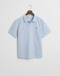 FRESH BLUE, REG SHIELD SS PIQUE POLO, FLAT-LAY BY GANT AU.
