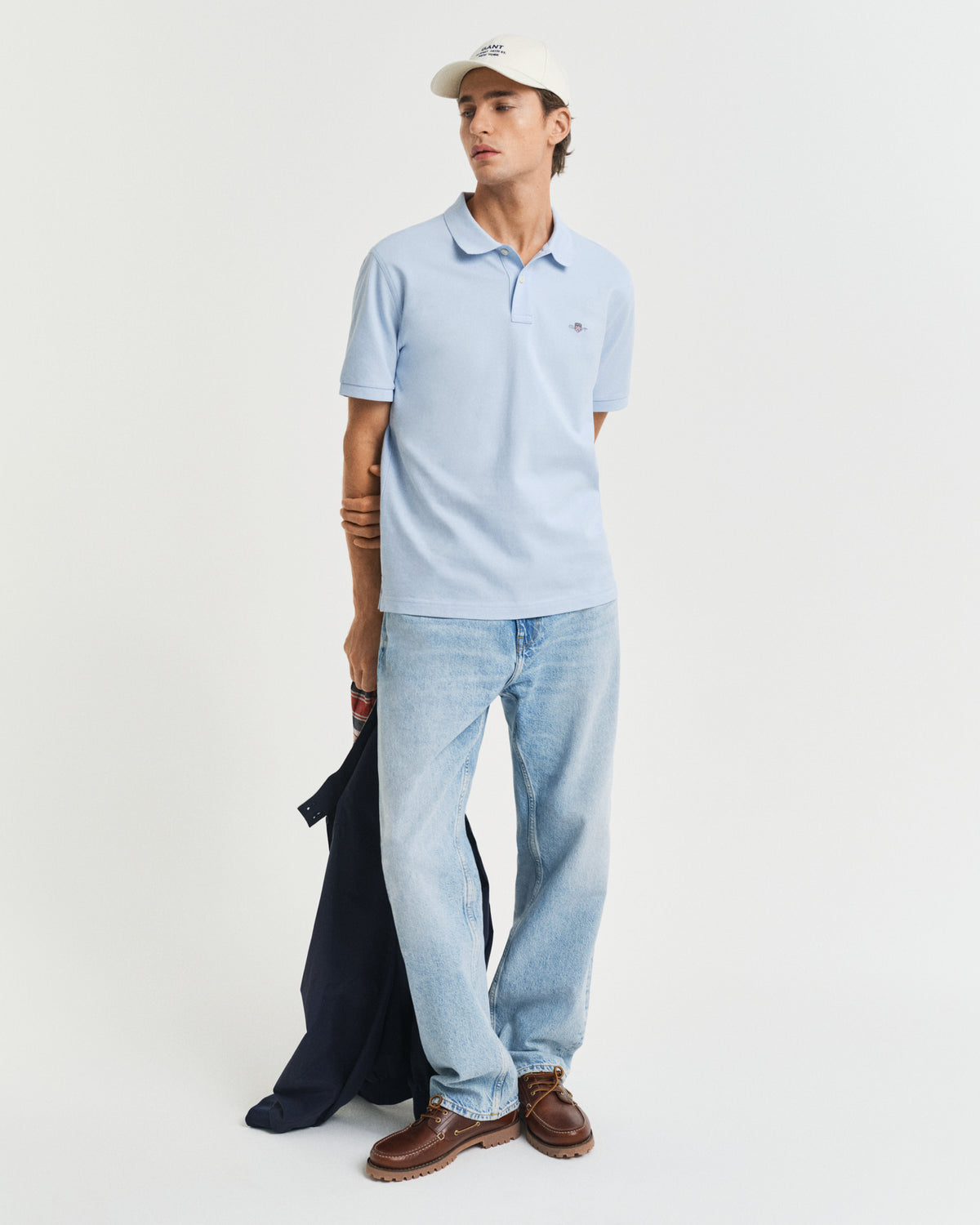 FRESH BLUE, REG SHIELD SS PIQUE POLO BY GANT AU.