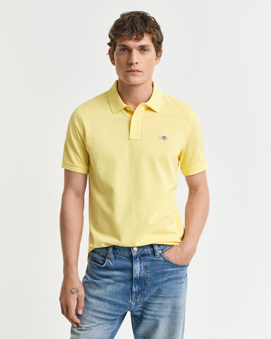 BANANA YELLOW, REG SHIELD SS PIQUE POLO, FRONT-VIEW BY GANT AU.