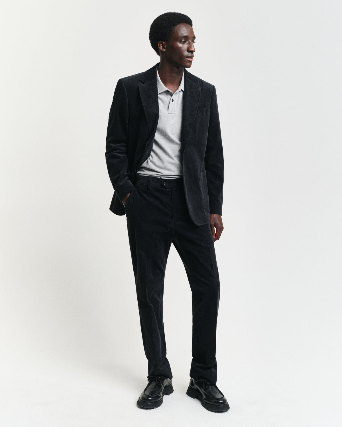GREY MELANGE, SLIM SHIELD SS PIQUE POLO BY GANT AU.