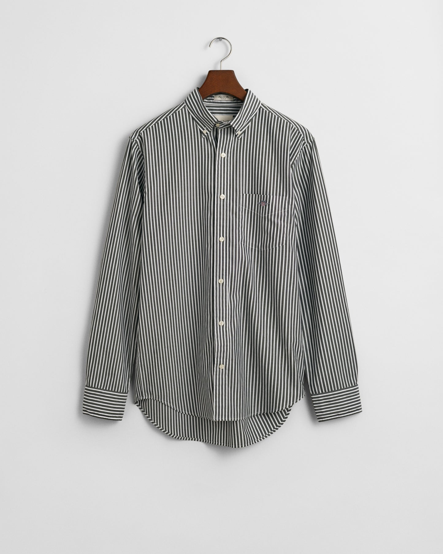 BLACK, REG CLASSIC POPLIN STRIPE SHIRT, FLAT-LAY BY GANT AU.