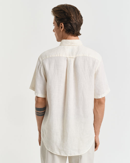 CREAM, REG GMNT DYED LINEN SS SHIRT, BACK-VIEW BY GANT AU.
