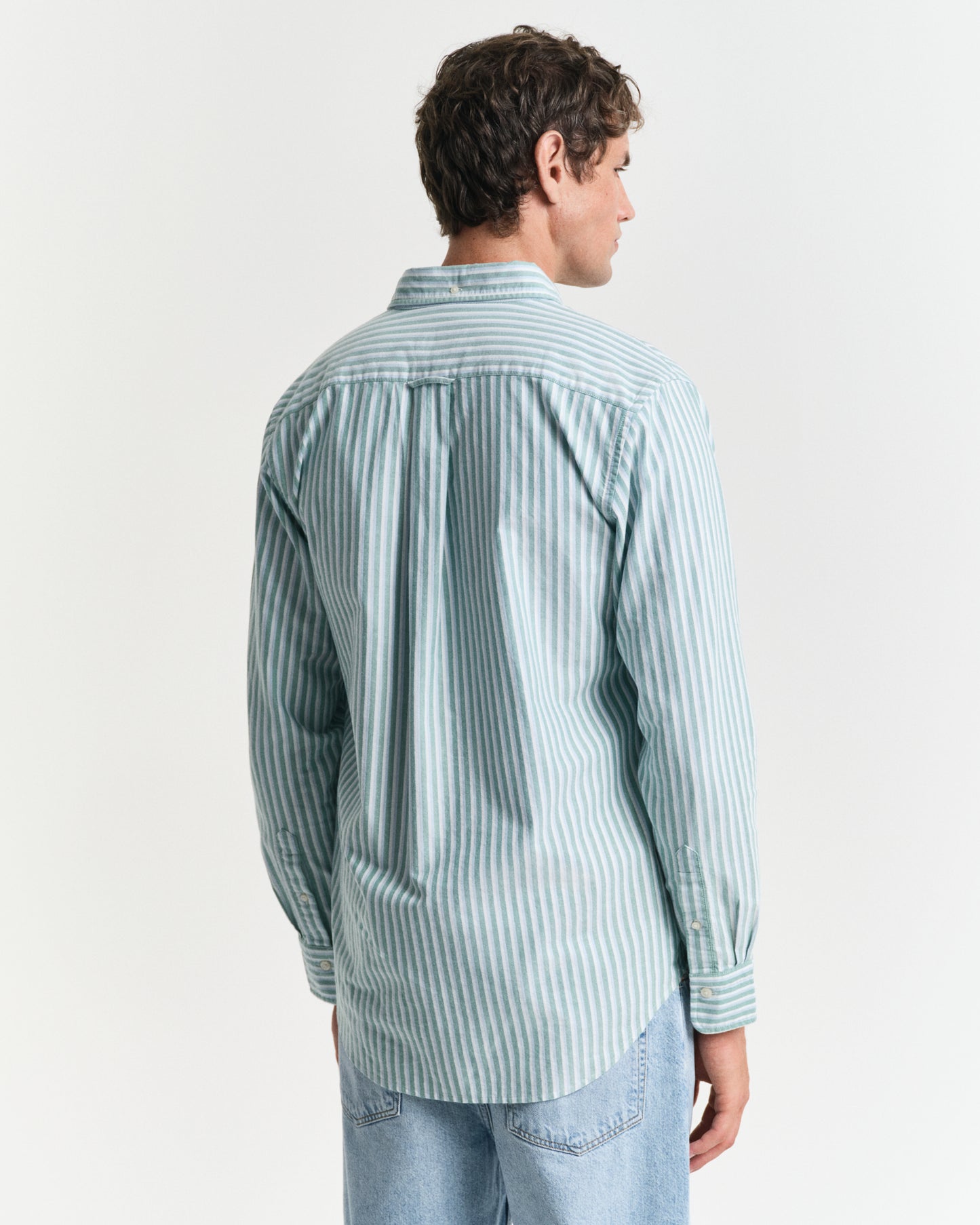DEEP GREEN, REG CLASSIC OXFORD STRIPE SHIRT, BACK-VIEW BY GANT AU.
