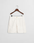 EGGSHELL, CHINO SHORTS, FLAT-LAY BY GANT AU.